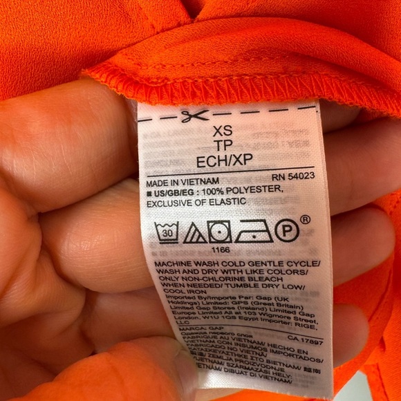 NWOT GAP Orange Flutter Sleeve Tank -XS - Picture 4 of 4